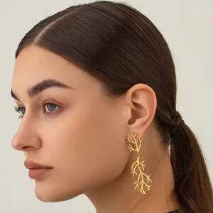 New ZARA Elegant Gold Coral Earrings
